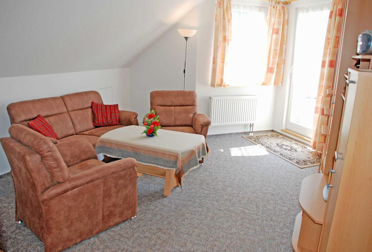 Ferienwohnung Schwalbennest Баабе Екстериор снимка
